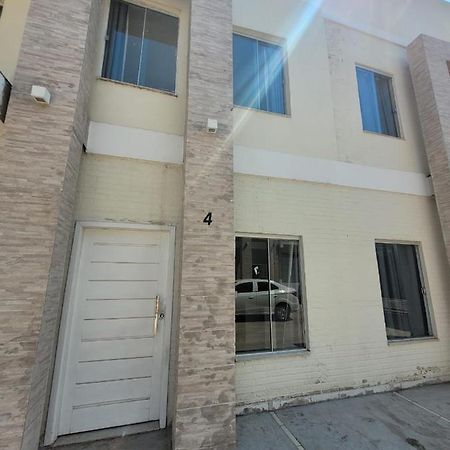 Sobrado 4 Amplo E Confortavel Em Condominio Corumbá Exteriör bild